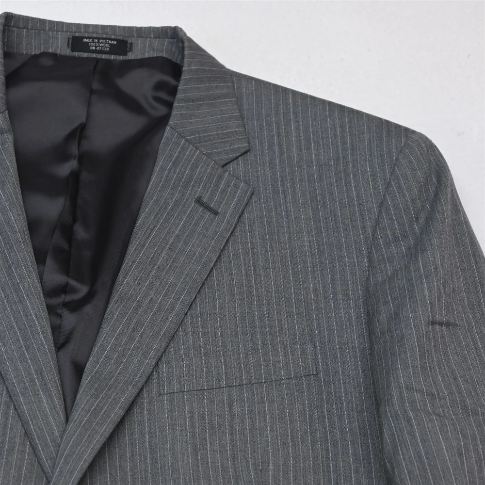 Jones New York 44R 36x30 Gray Stripe 100% Wool 3 Piece Vest Jacket Pants Suit